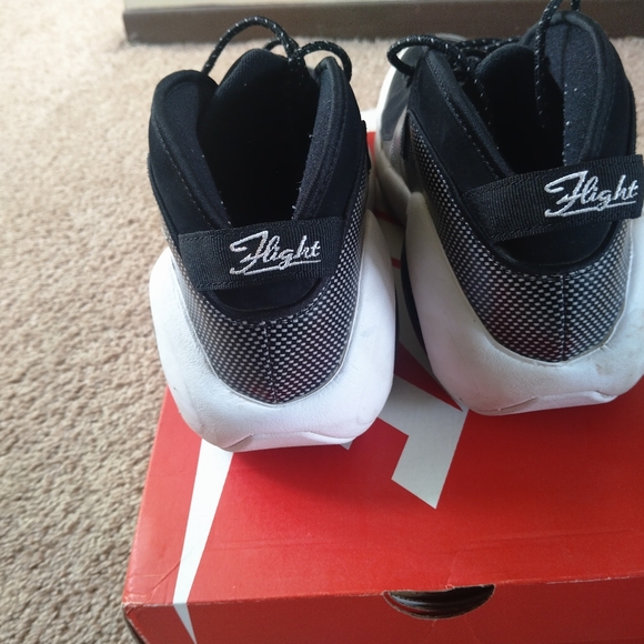 MEN SHOES - Picture 3 of 6